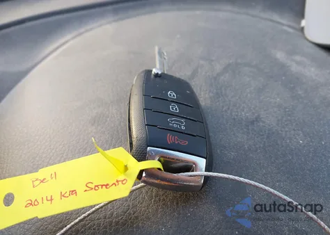 2014 Kia Sorento Lx z USA, uszkodzony, nr VIN 5XYKTDA63EG541877